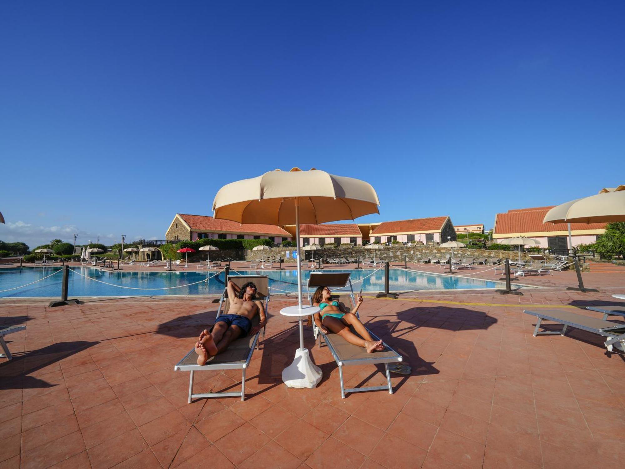 Le Tonnare Di Stintino - Beach Resort Kültér fotó
