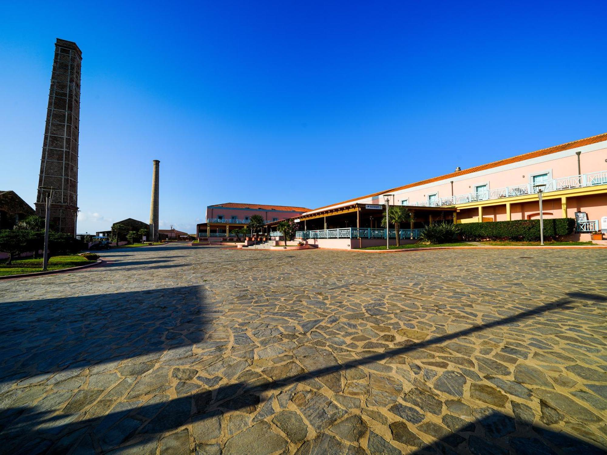 Le Tonnare Di Stintino - Beach Resort Kültér fotó